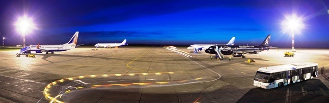 Аэропорты, онлайн табло, схемы салона самолетов.